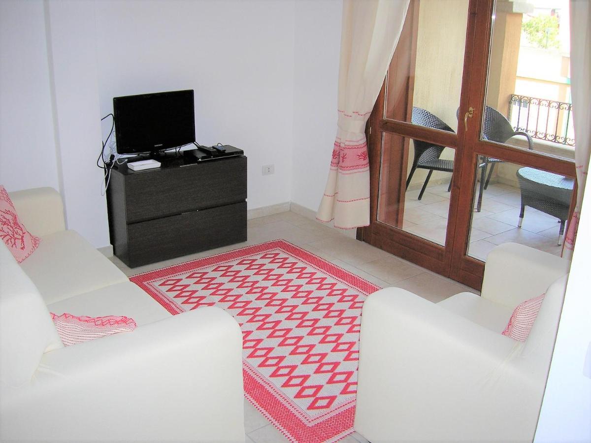 Appartamento Nel Cuore Di Villasimius 1 Piano Exteriör bild